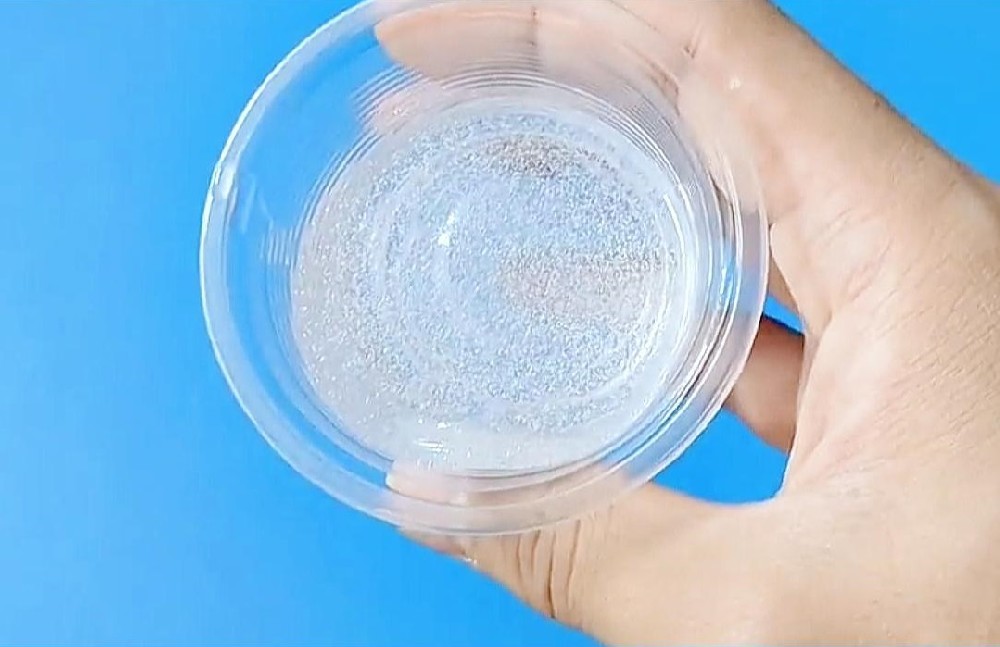 清除環(huán)氧AB水晶膠氣泡的方法